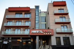 Отель Hotel Tolea  Тырговиште
